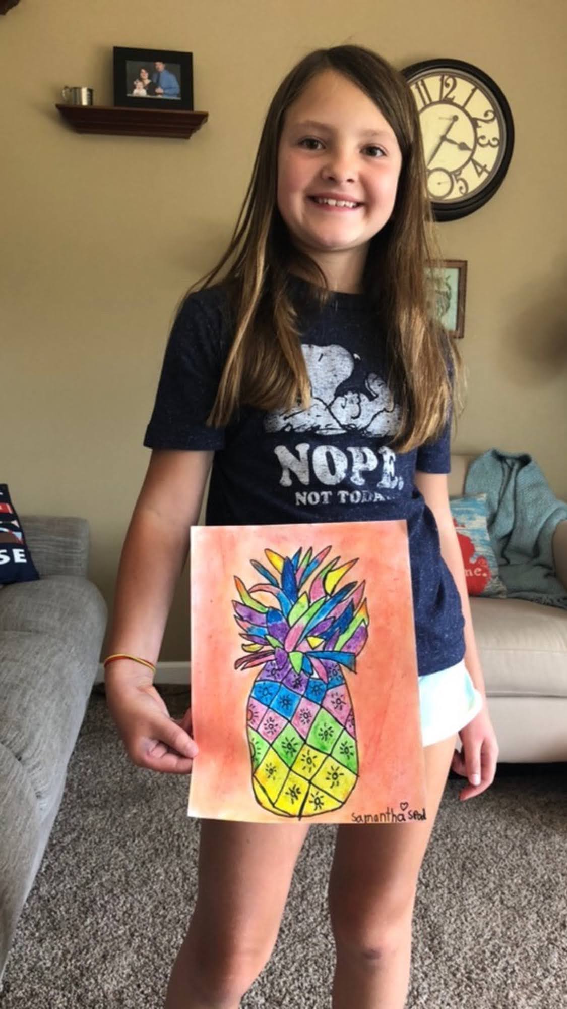 Colorful Pineapple L2